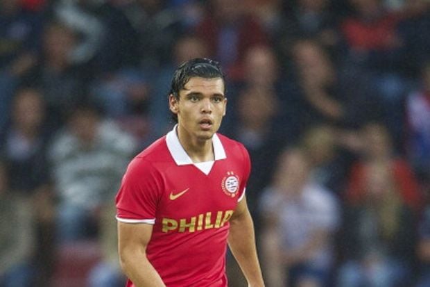 Bek pinjaman PSV ogah...