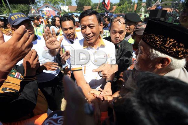 Negara yang kuat tidak...
