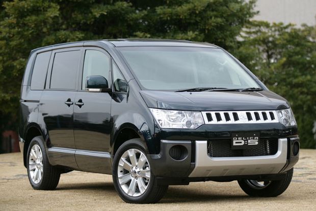 Mitsubishi Delica D5...