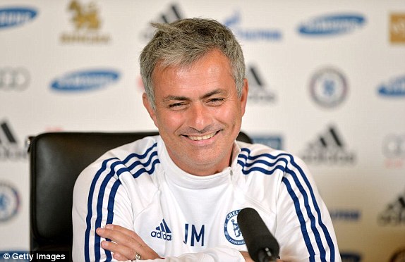 Mourinho kasih kado...