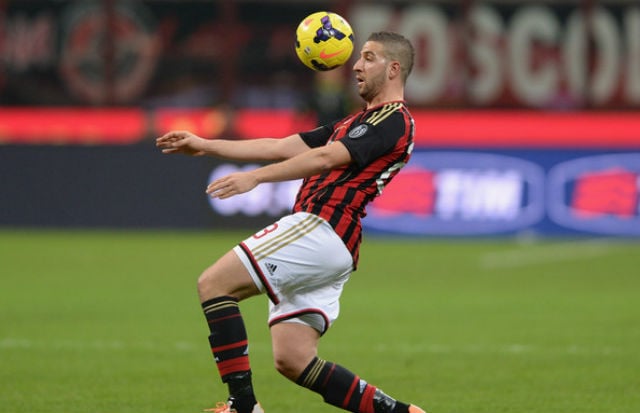 Adel Taarabt ingin bertahan...