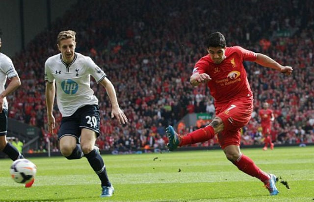 Benamkan Tottenham 4-0,...