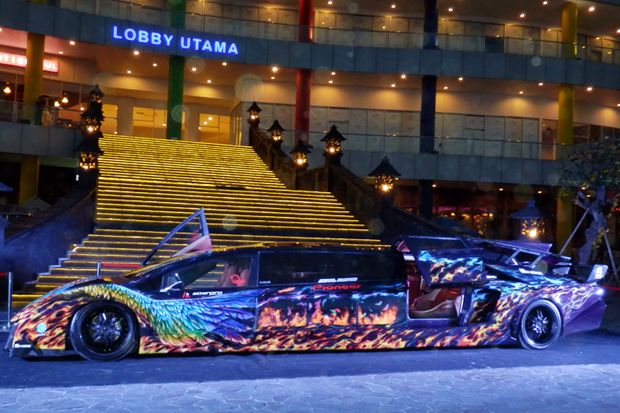 Limousine ala Opel Blazer
