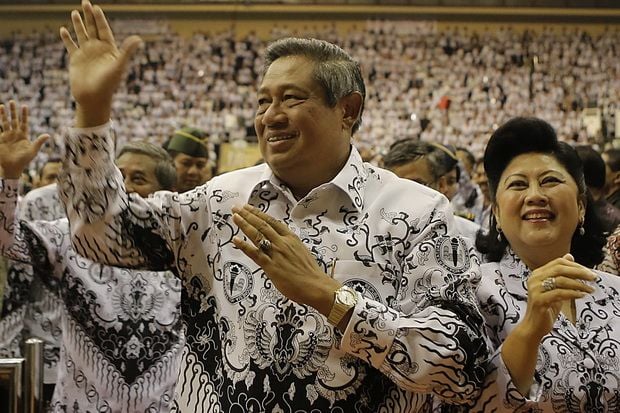 Diujung masa jabatan,...