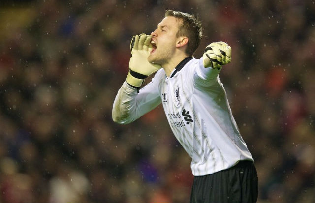 Mignolet langsung fokus...