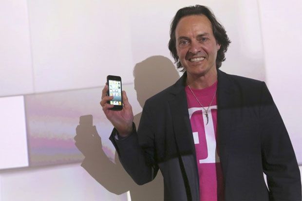 Bos T-Mobile tidak rela...