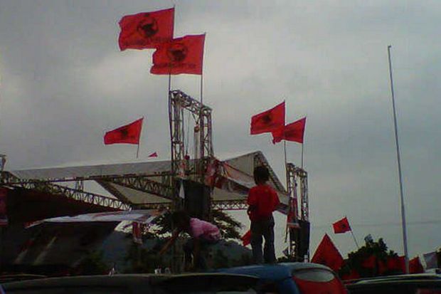 Simpatisan PDIP DIY...