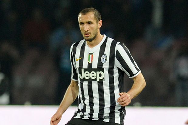 Chiellini akui posisi...
