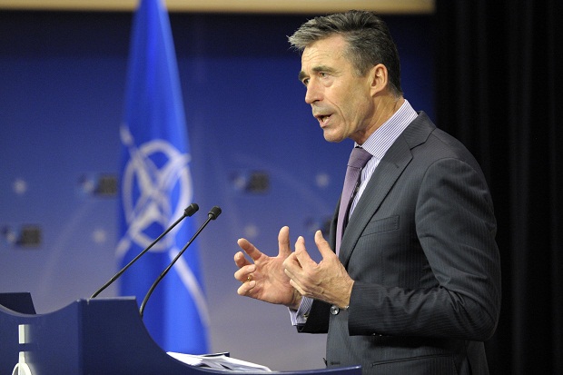 NATO: Intervensi Ukraina,...