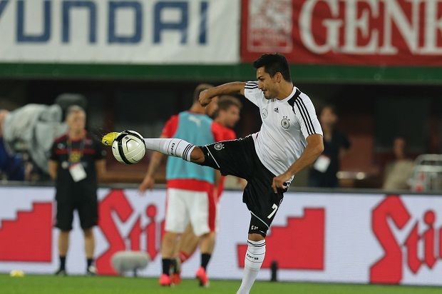 Gundogan absen di Piala...