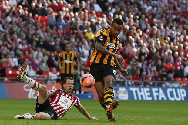 Sheffield unggul sementara...