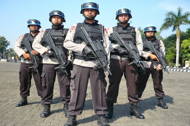 Wakapolsek gantung diri,...