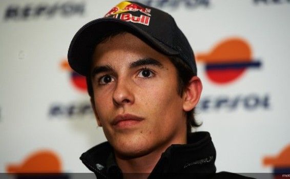 Marquez kaget lihat...
