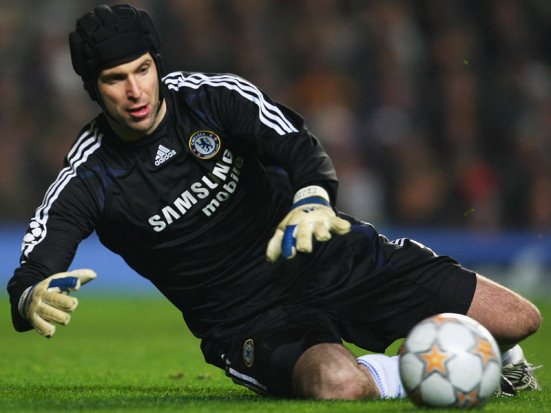 Petr Cech: Peluang Chelsea...