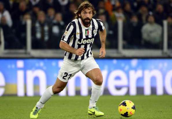 Pirlo nyaris berlabuh...