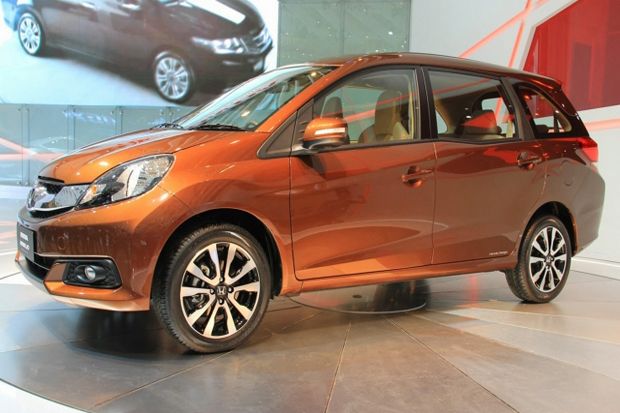 Honda Mobilio laris...