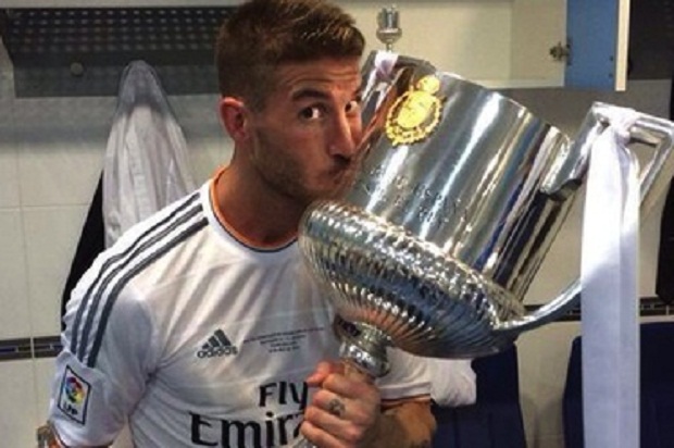 Ramos nyaris jatuhkan...