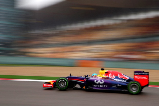 Vettel ingin balapan...