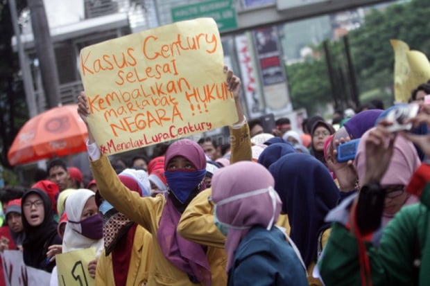 Kredit agunan Century...