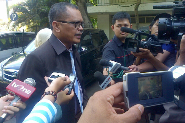 Peneror ancam ayah korban...