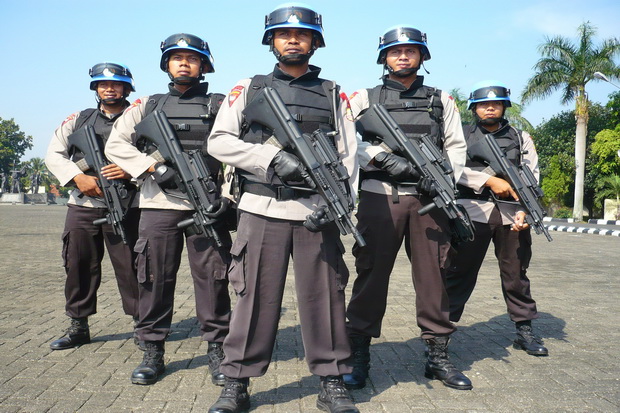 Oknum polisi di Aceh...