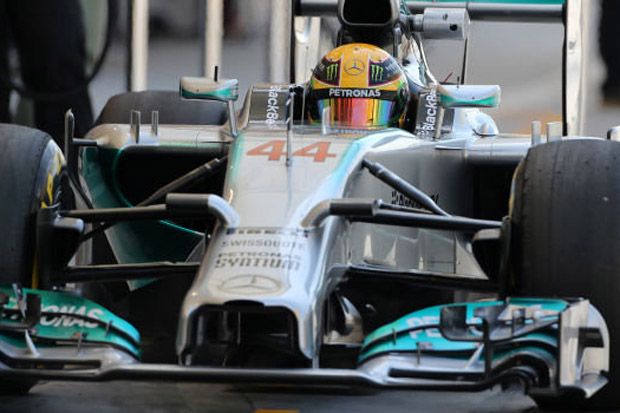 Duet Hamilton-Rosberg...