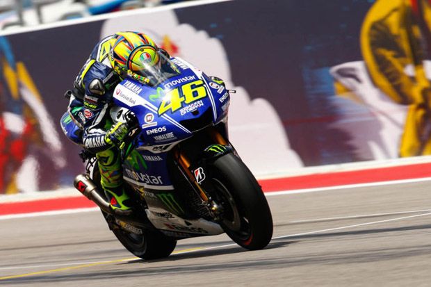Rossi cemaskan tunggangannya