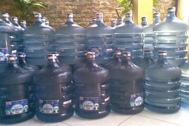 Waspada air Aqua galon...