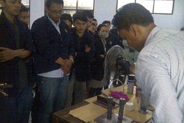 Universitas Pramita...