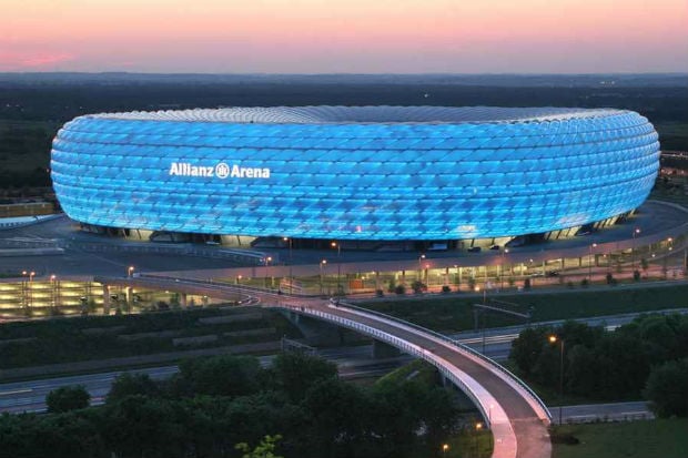 Wembley atau Allianz...