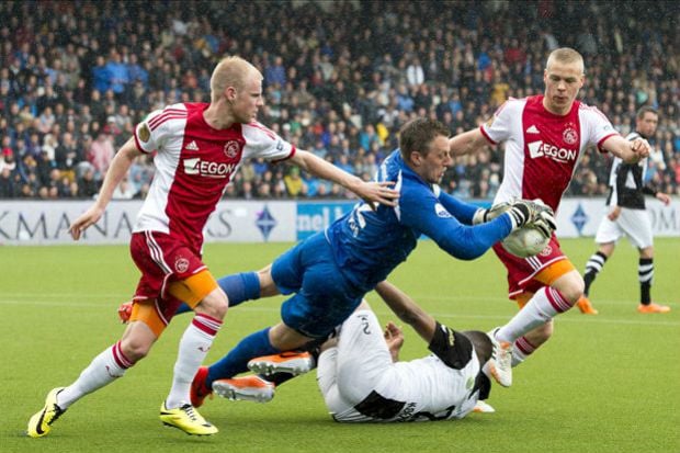 Ajax Amsterdam juara...