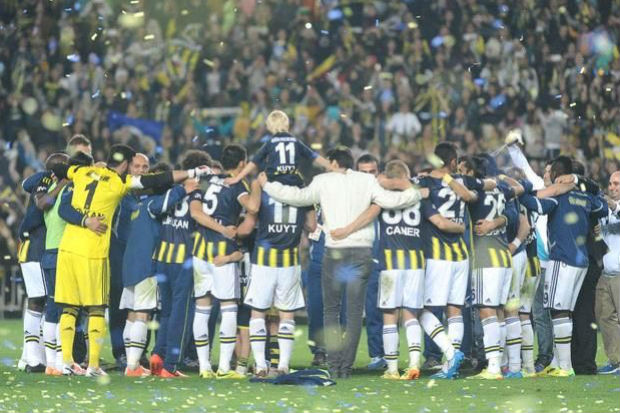 Fenerbahce juara Super...