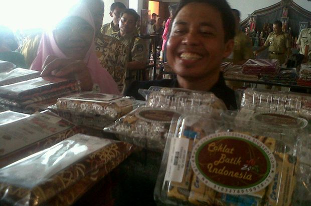 Sentra oleh-oleh khas...