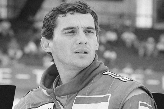 Ayrton Senna tinggalkan...