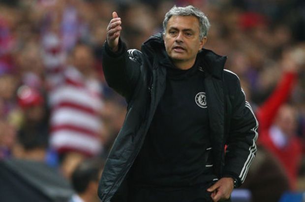 Mourinho berniat tutup...