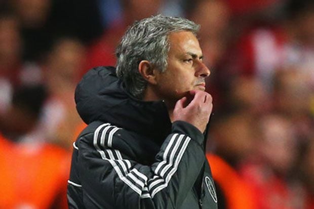 Dikritik Hazard, Mou...