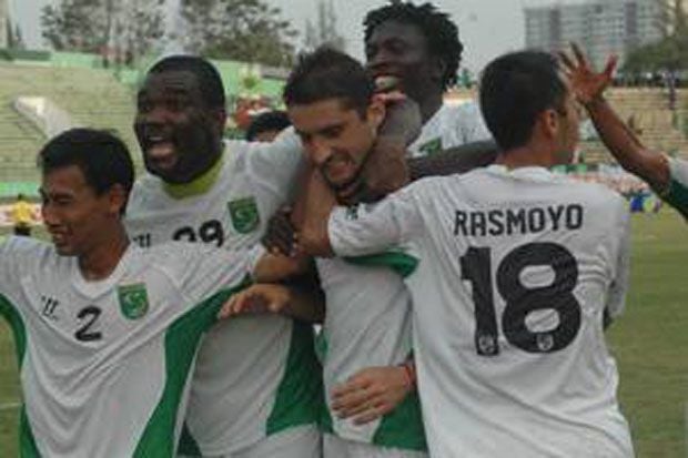 Persebaya bungkam PSM...