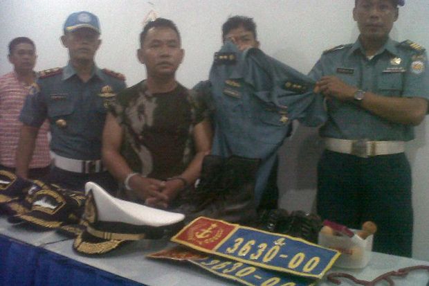 Letkol gadungan diborgol...
