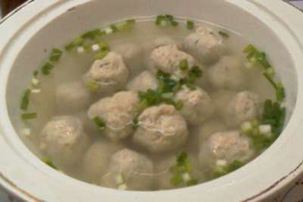 Bakso oplosan di Tambora...