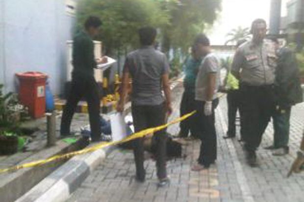 Pulang dugem Sutrisno...