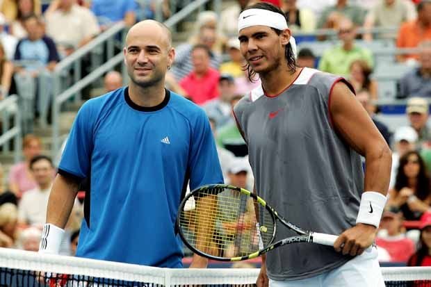 Agassi : petenis terbaik...