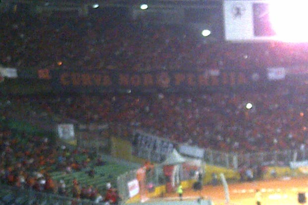 Ajax patahkan taring...