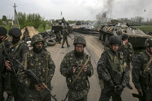 Pasukan Kiev serbu Slavyansk,...