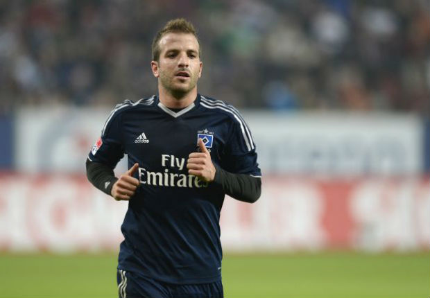 Van der Vaart enggan...