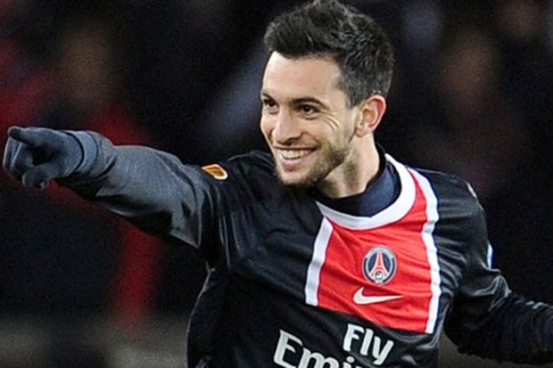 Javier Pastore tepis...