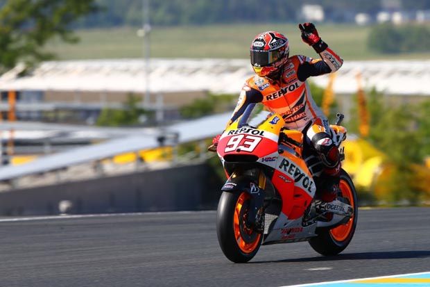 Raih Pole Position,...