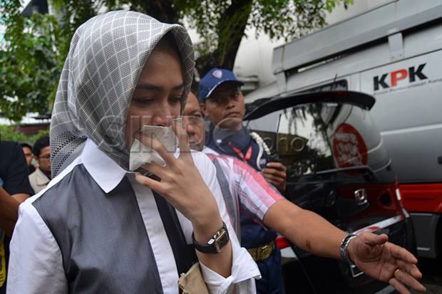 Airin Minta Jaksa Adil...