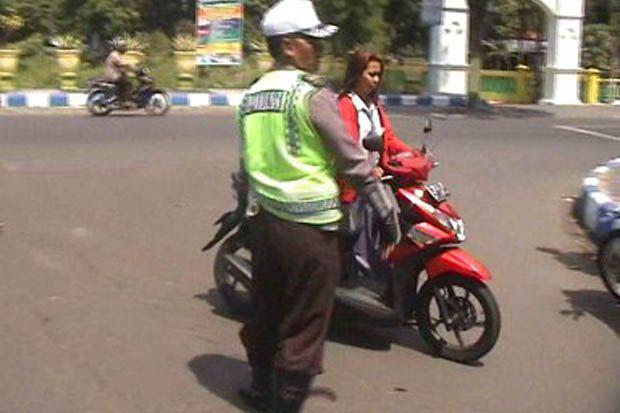 Polres Jombang Mulai...