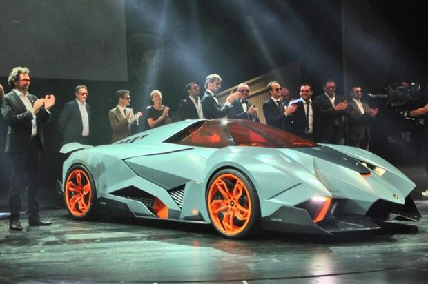 Mobil Siluman Lamborghini...