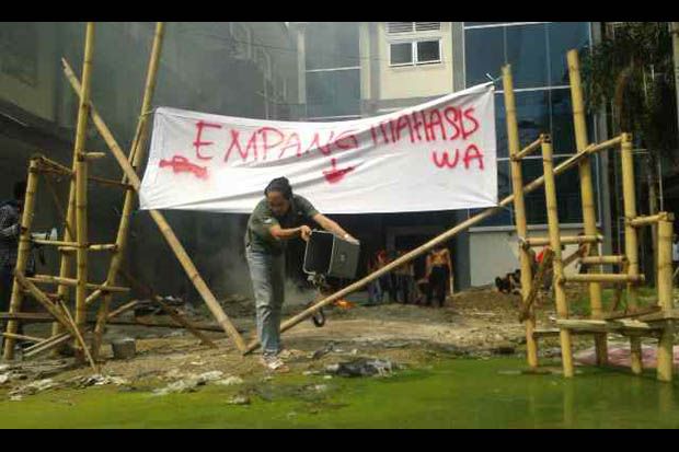 Pembangunan Laboratorium...